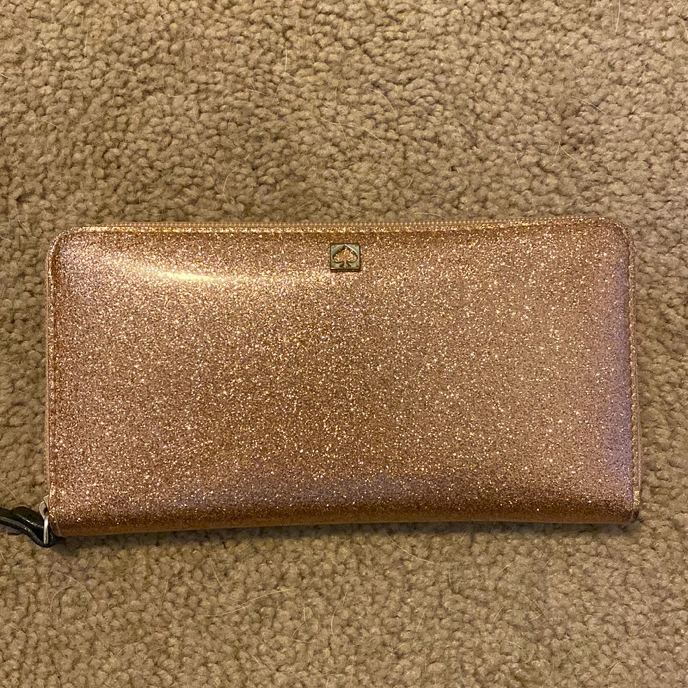 Kate Spade Rose Gold wallet